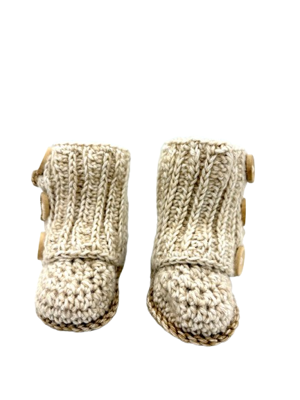 Ingehaakt baby laarsjes naturel